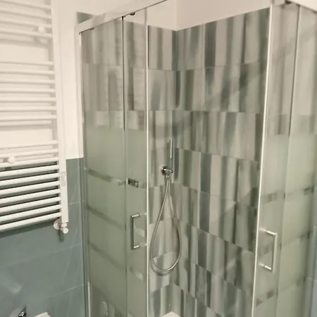 Deluxe Vatican بيت ضيافة 2*