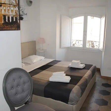 Deluxe Vatican روما