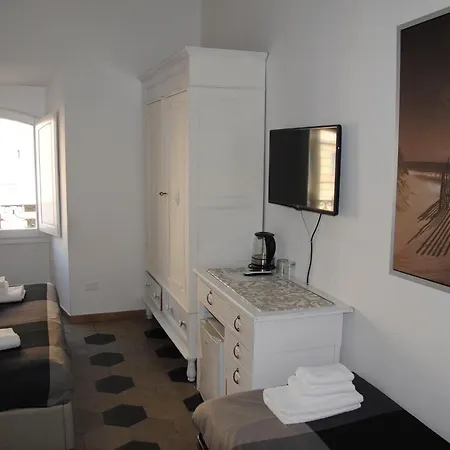 Deluxe Vatican بيت ضيافة