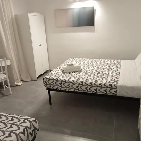 بيت ضيافة Deluxe Vatican 2*